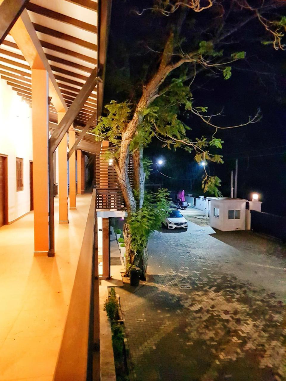 Livinya Holiday Resort Kataragama Eksteriør billede
