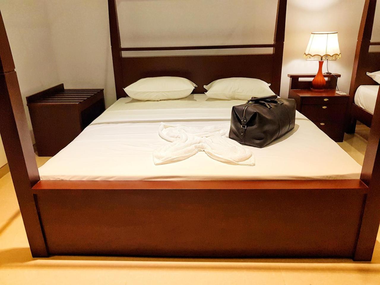 Livinya Holiday Resort Kataragama Eksteriør billede