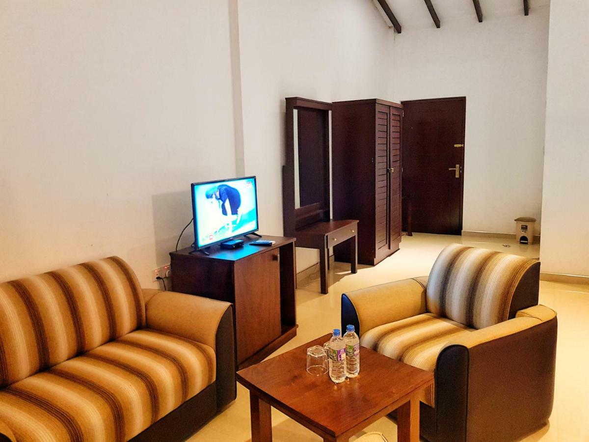 Livinya Holiday Resort Kataragama Eksteriør billede